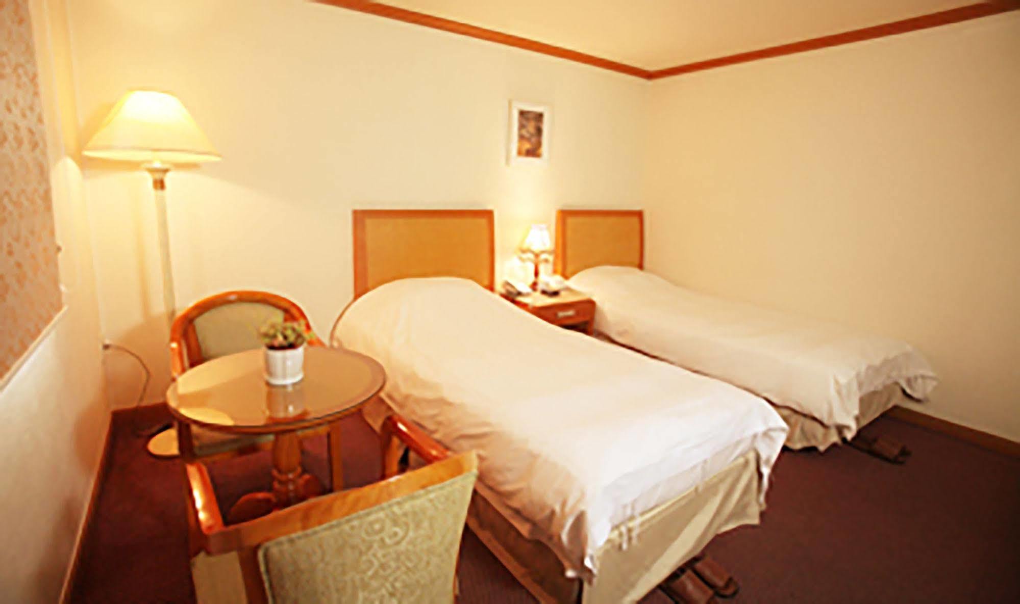 Suncheon Royal Tourist Hotel ภายนอก รูปภาพ